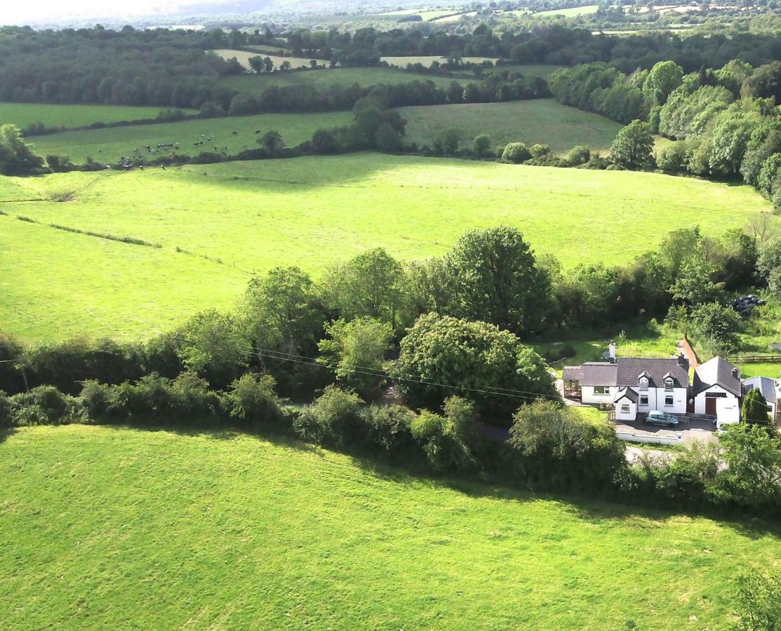 Tig Lammax Bed & Breakfast Macroom ภายนอก รูปภาพ